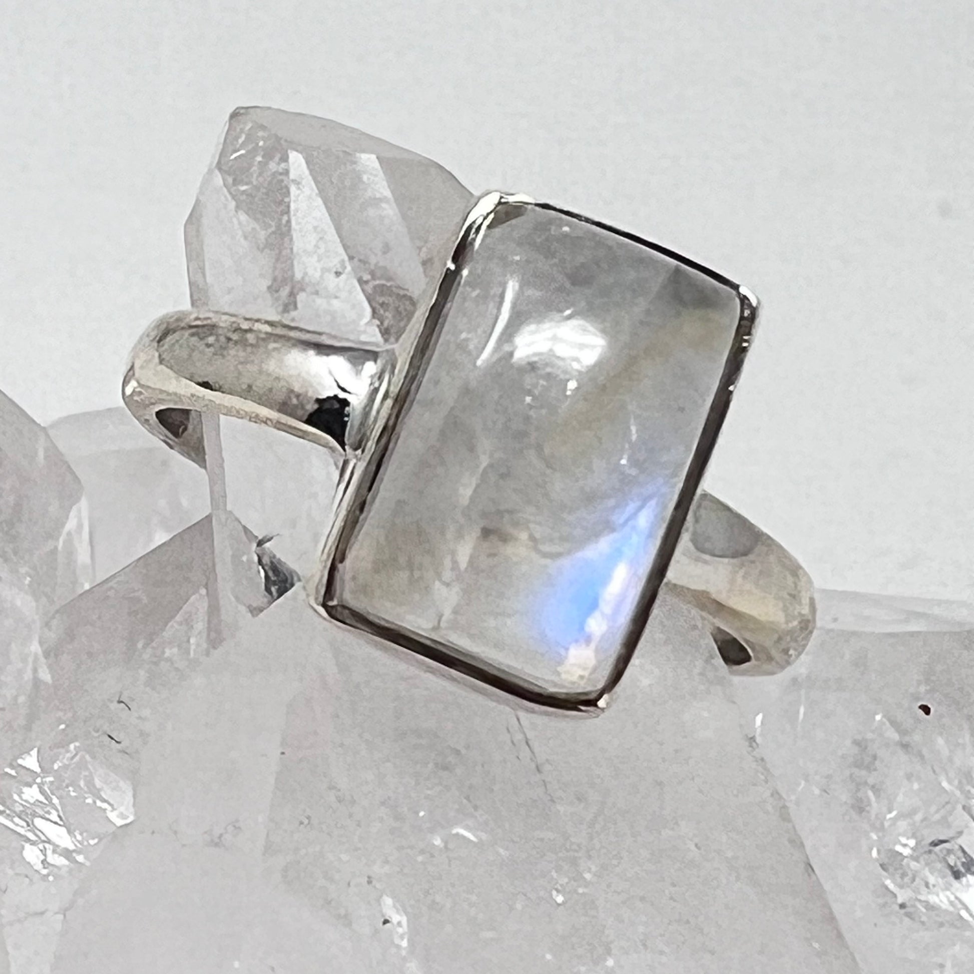 Ring - Rainbow Moonstone - Size 8