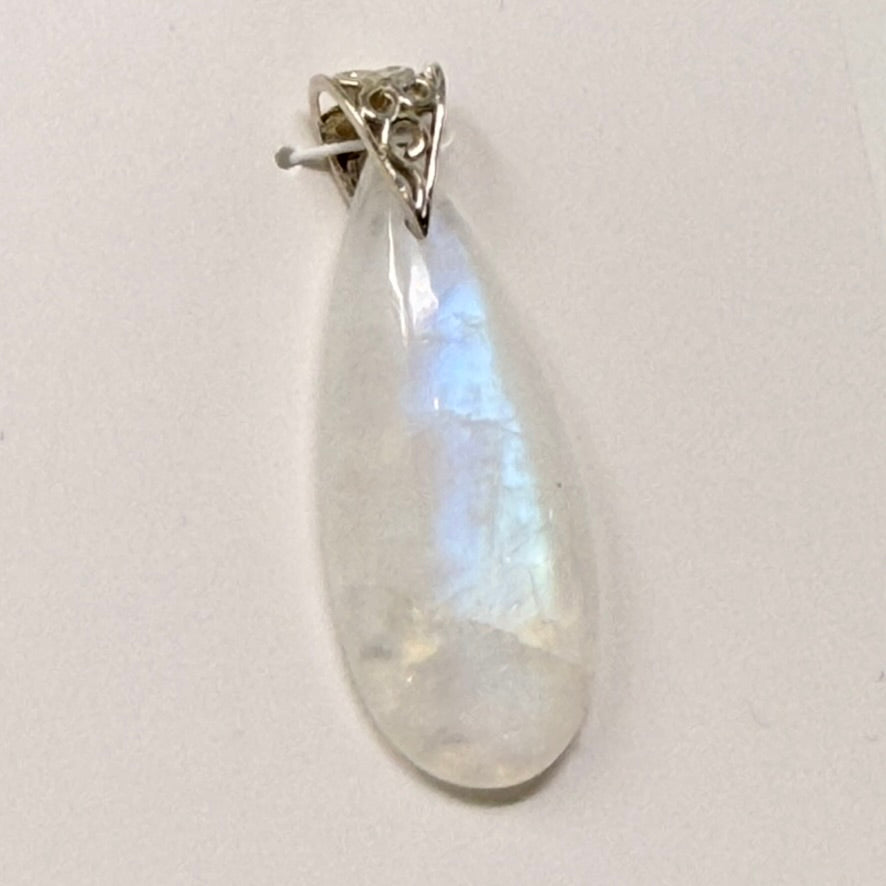 Pendant - Rainbow Moonstone