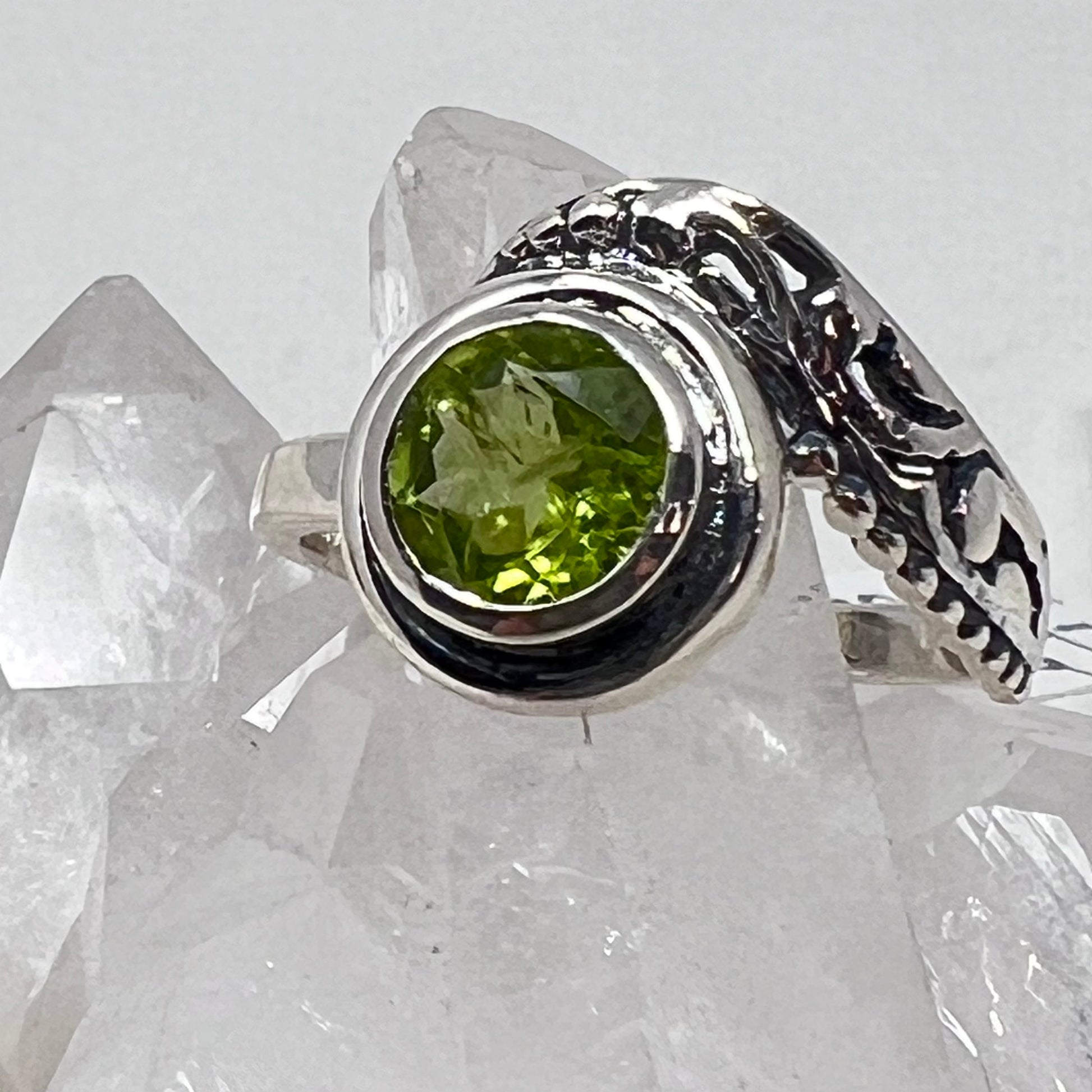 Ring - Peridot - Size 8