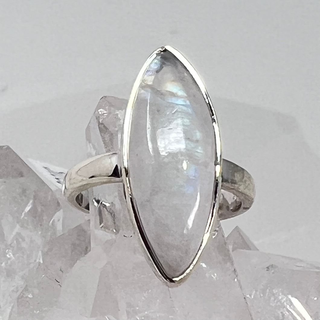 Ring - Rainbow Moonstone - Size 5