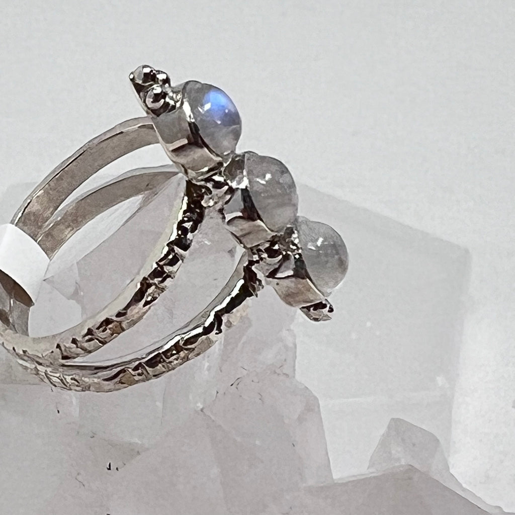 Ring - Rainbow Moonstone - Size 7
