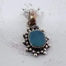 Load image into Gallery viewer, Pendant - Opal
