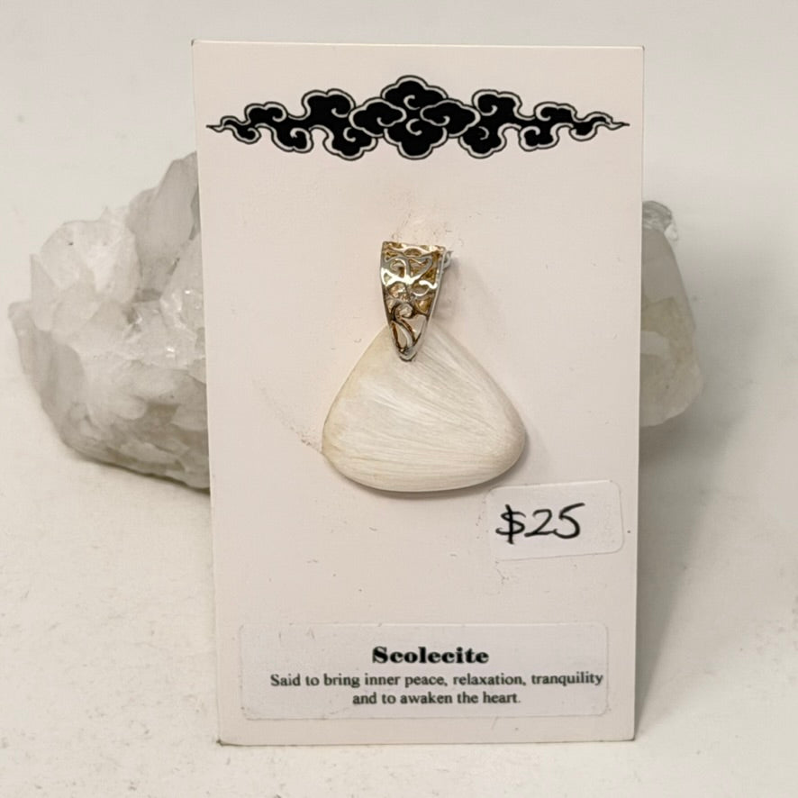 Pendant - Scolecite