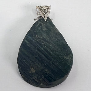 Pendant - Tourmaline (Rough)