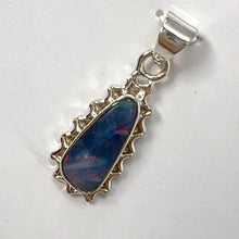 Load image into Gallery viewer, Pendant - Opal
