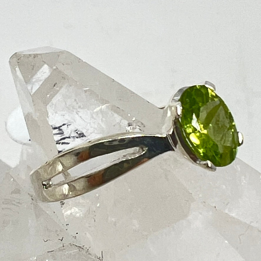 Ring - Peridot - Size 8 & 9