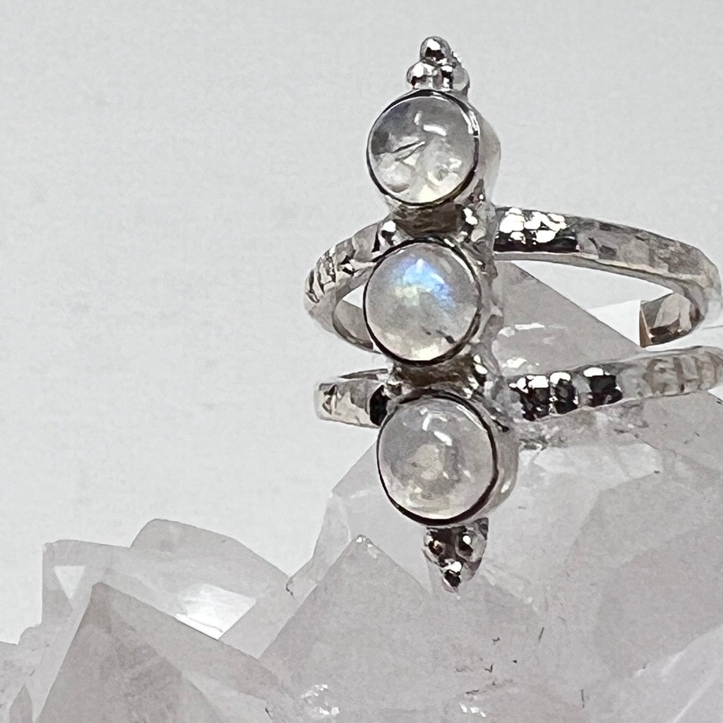 Ring - Rainbow Moonstone - Size 7