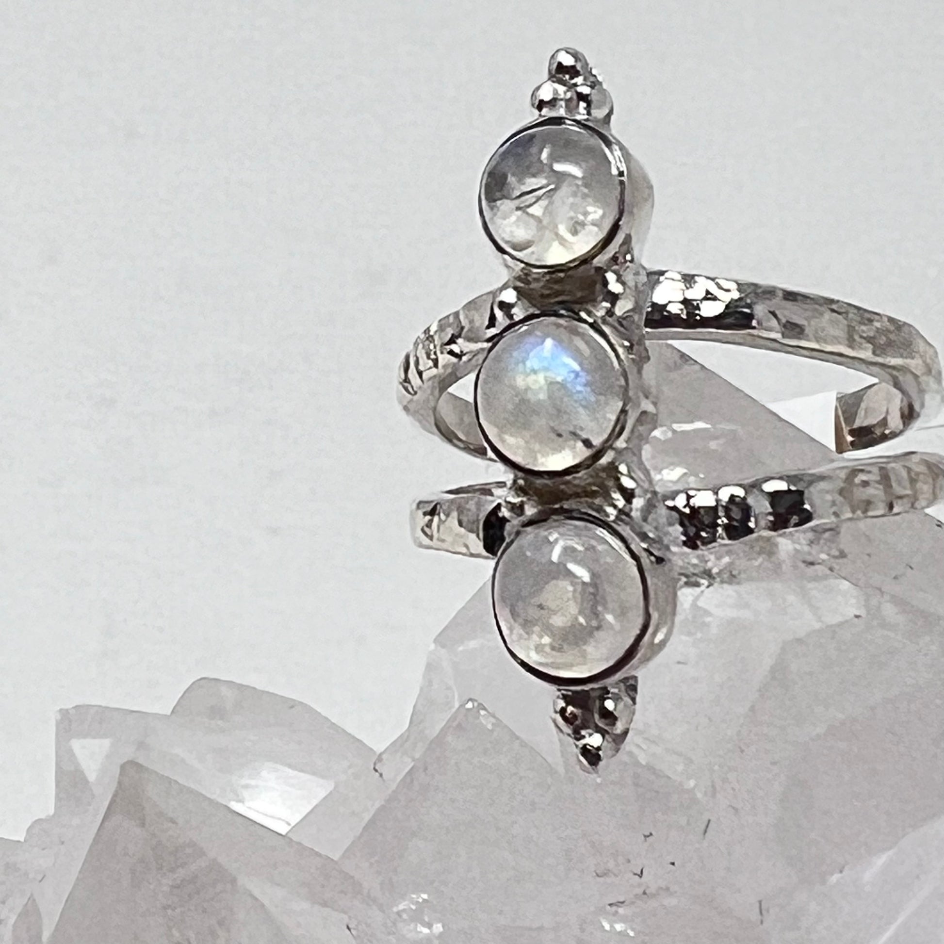 Ring - Rainbow Moonstone - Size 7