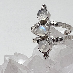 Ring - Rainbow Moonstone - Size 7