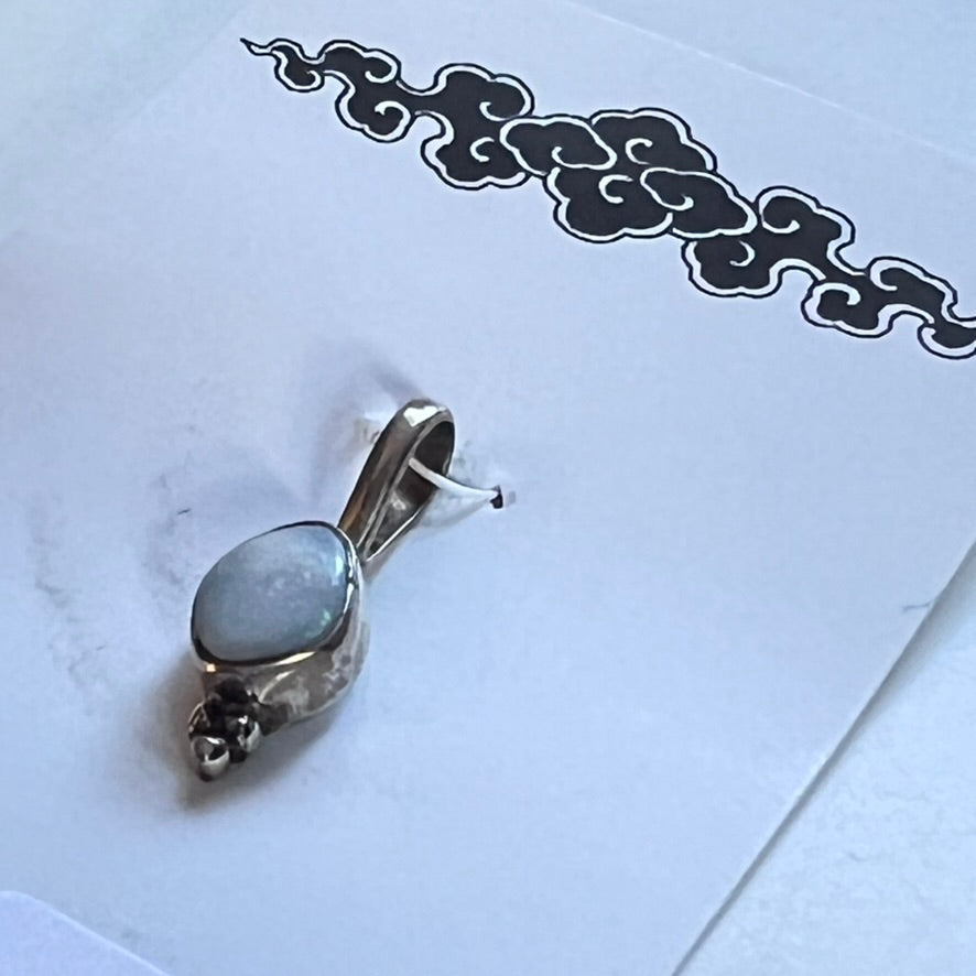 Pendant - Opal