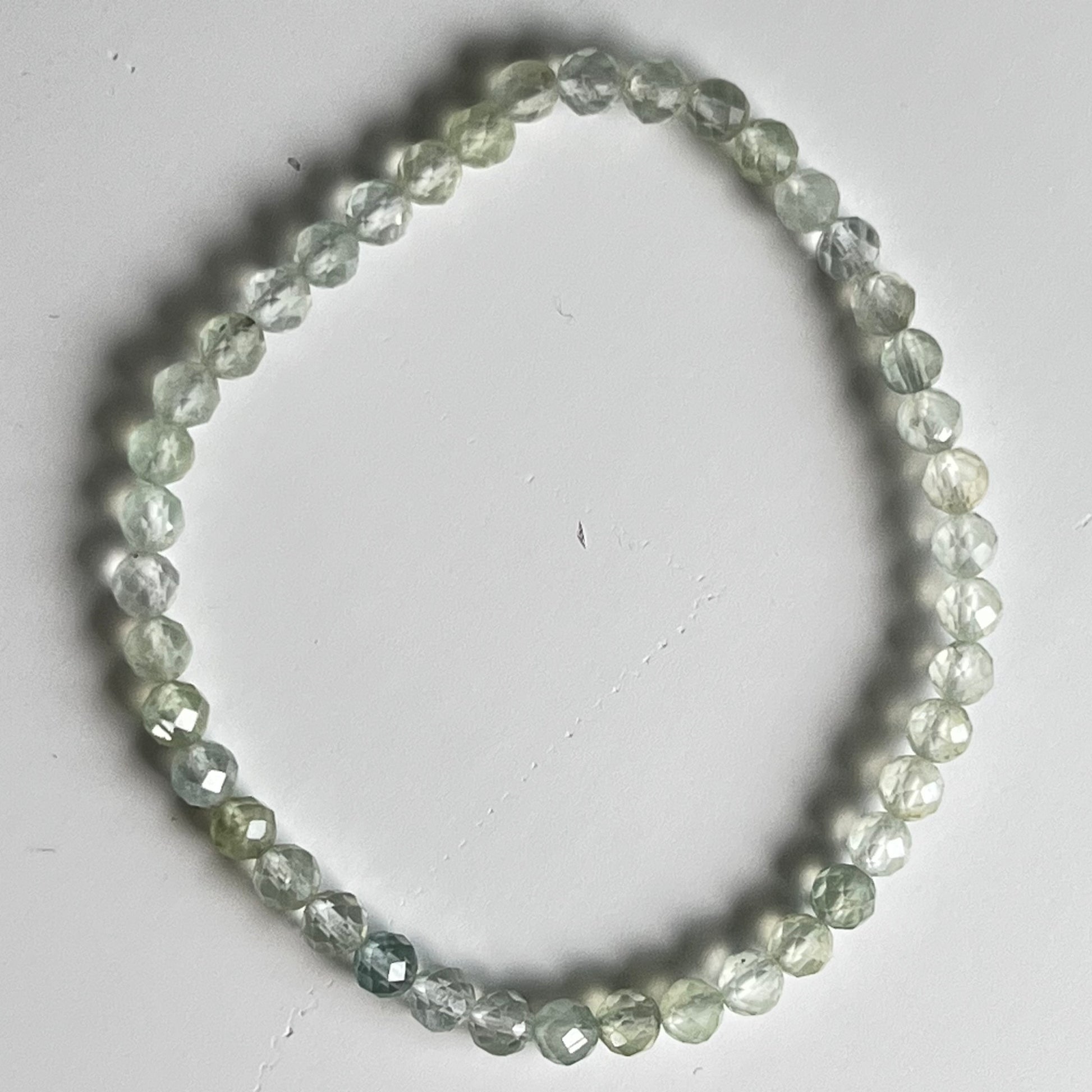 Bracelet - Prehnite (faceted) 4mm