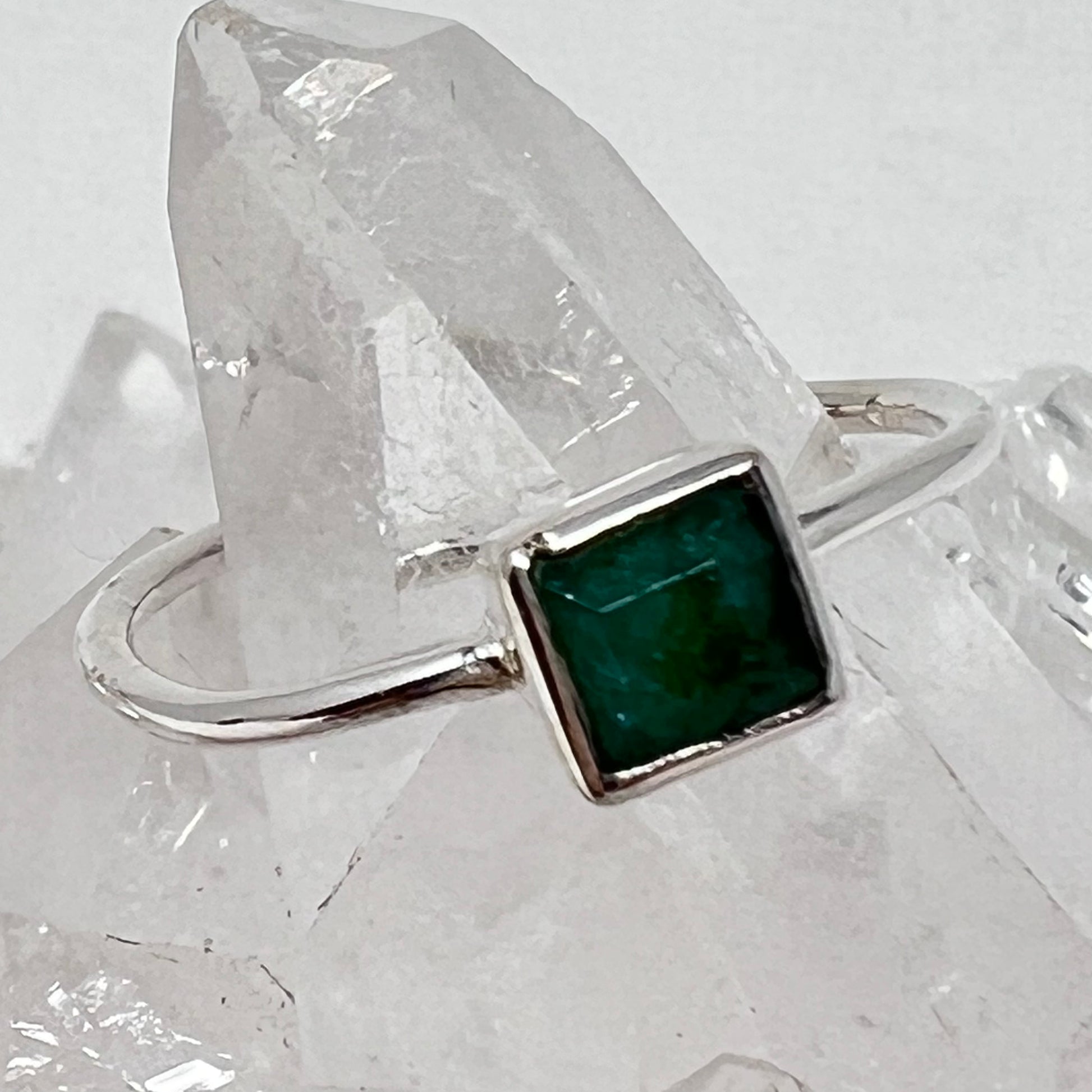 Ring - Emerald (Multiple Sizes & Shapes)