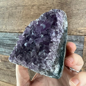 Amethyst Cluster Point (Standing)