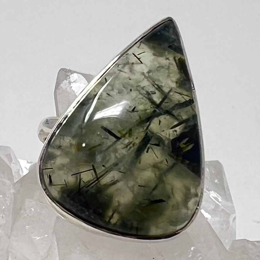 Ring - Prehnite (with Tourmaline) - size 11
