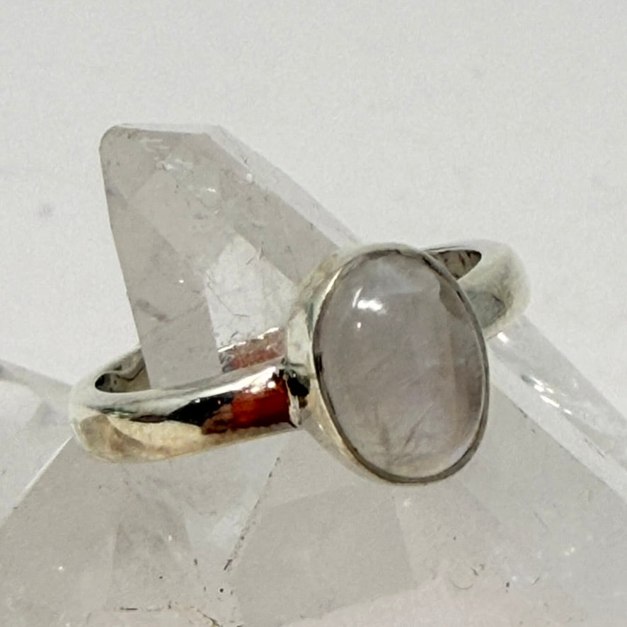 Ring - Rainbow Moonstone - Size 6