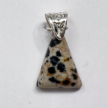 Load image into Gallery viewer, Pendant - Dalmatian Stone
