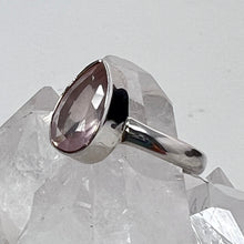 Load image into Gallery viewer, Ring - Rose Quartz - Size 6
