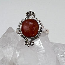 Load image into Gallery viewer, Ring - Sunstone - Size 8
