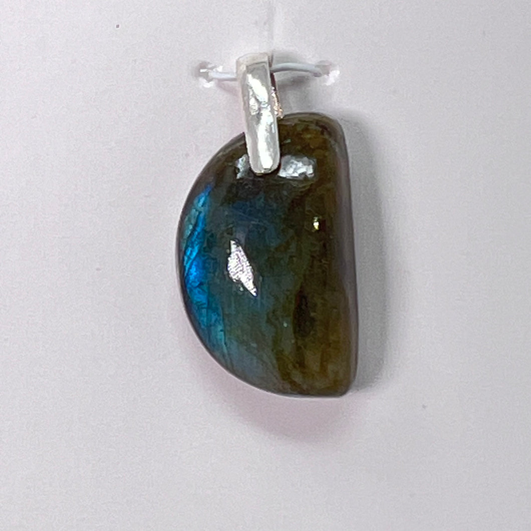 Pendant - Labradorite