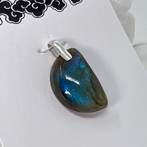 Pendant - Labradorite