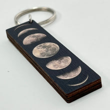 Load image into Gallery viewer, Keychain - Moonphase
