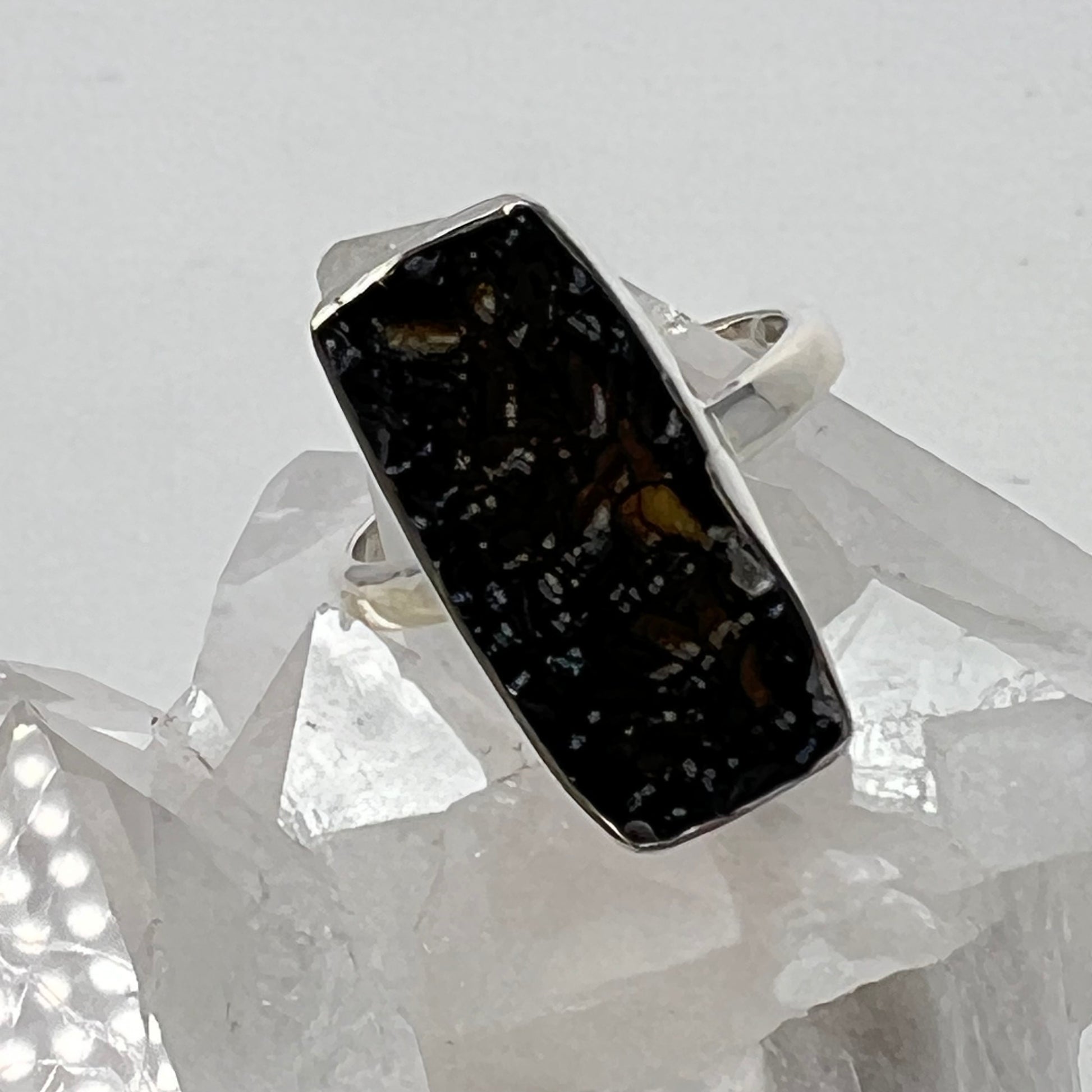Ring - Tektite - Size 8