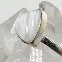 Load image into Gallery viewer, Ring - Scolecite - Size 8
