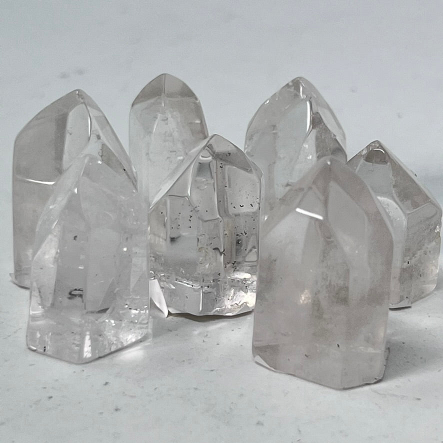 Clear Quartz - Standing Point (Mini)