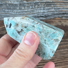 Load image into Gallery viewer, Amazonite - Tower
