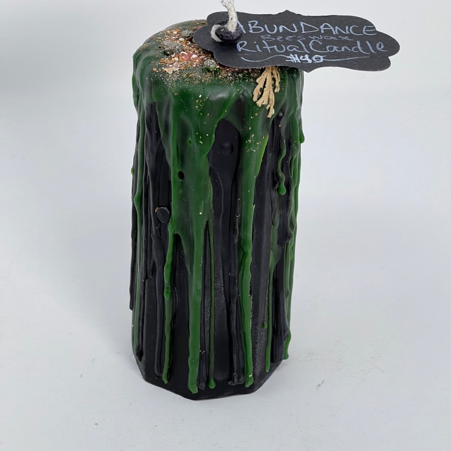Beeswax Candle - Abundance  Ritual (Green)