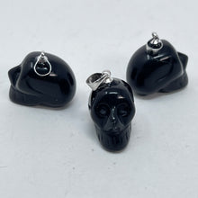 Load image into Gallery viewer, Skull Pendant (4 options)
