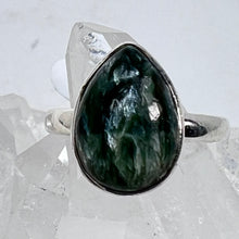 Load image into Gallery viewer, Ring - Seraphinite Size 7
