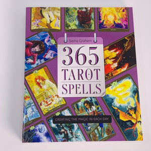 365 Tarot Spells by Sasha Graham – Green Spirit
