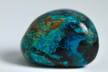 Load image into Gallery viewer, Chrysocolla (Medium/Large) - Tumbled
