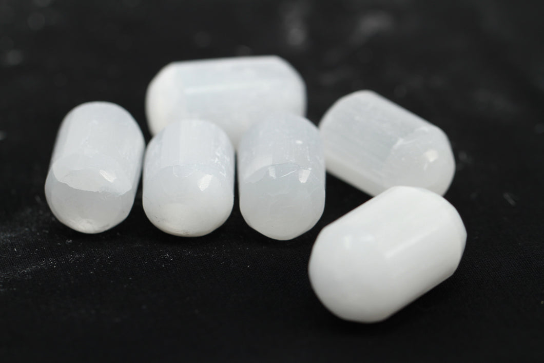 Selenite (Tumbled) Pills