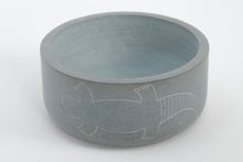 Load image into Gallery viewer, Soapstone Gecko Bowl
