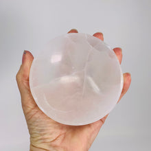 Load image into Gallery viewer, Selenite Bowl (10cm)
