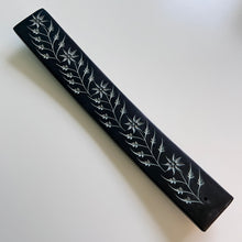 Load image into Gallery viewer, Soapstone Incense Holder - Carved Flower

