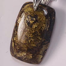 Load image into Gallery viewer, Pendant - Bronzite
