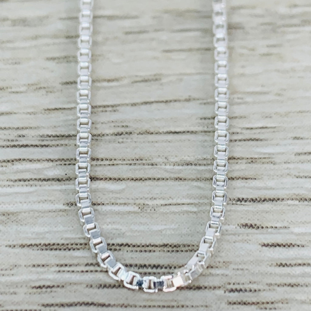 Sterling Silver Chain - BOX (16", 18", 20", 24")
