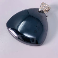 Load image into Gallery viewer, Pendant - Hematite

