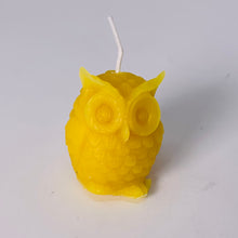 Load image into Gallery viewer, Beeswax Candle - Owl
