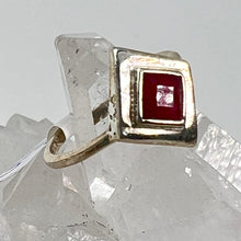 Load image into Gallery viewer, Ring - Ruby Size 5
