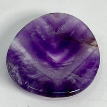 Load image into Gallery viewer, Amethyst (Chevron) Worry Stone
