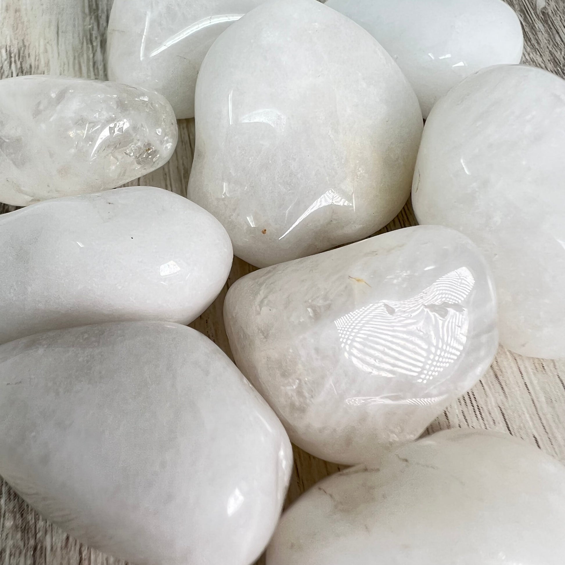 Milky Quartz - Tumbled