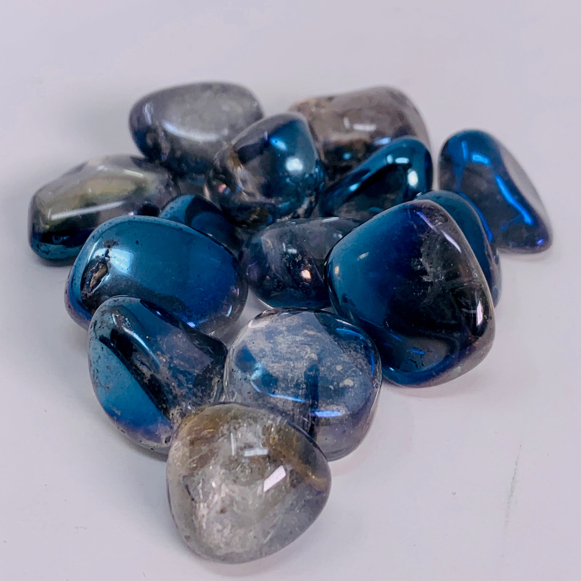 Aura Quartz (Blue) - Tumbled