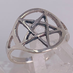 Ring - Pentacle (Multiple sizes)
