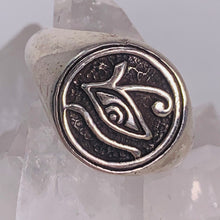 Load image into Gallery viewer, Ring - Eye of Horus (Various sizes)
