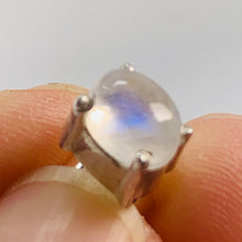 Load image into Gallery viewer, Earrings - Moonstone (oval)
