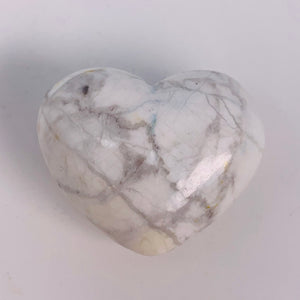 Howlite Puffy Heart